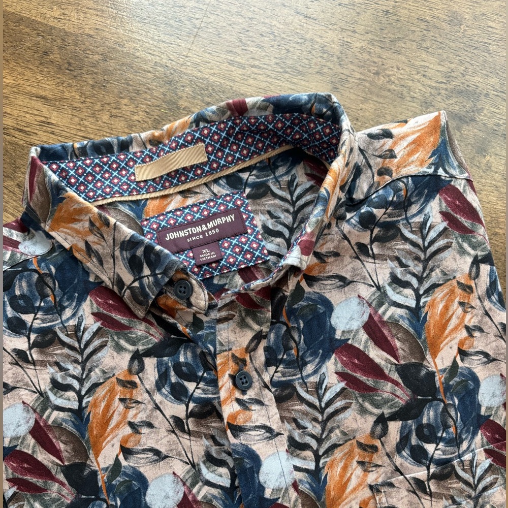 Johnston & Murphy Long Sleeve Button Down size XL